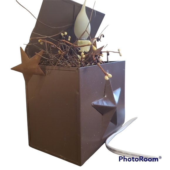 Primitive Farmhouse Decor Metal Electric Star Candle with hanging hook - Picture 4 of 15